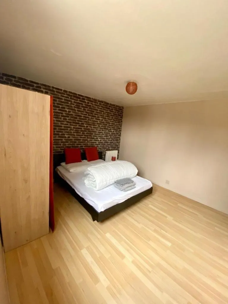 Apartment Gite Avec Piscine A 5 Minutes De Cahors Le Montat France
