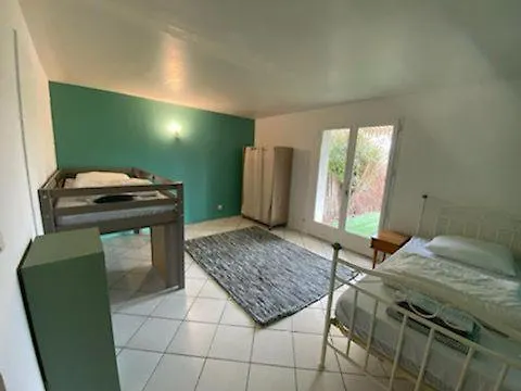 Gite Avec Piscine A 5 Minutes De Cahors Le Montat France